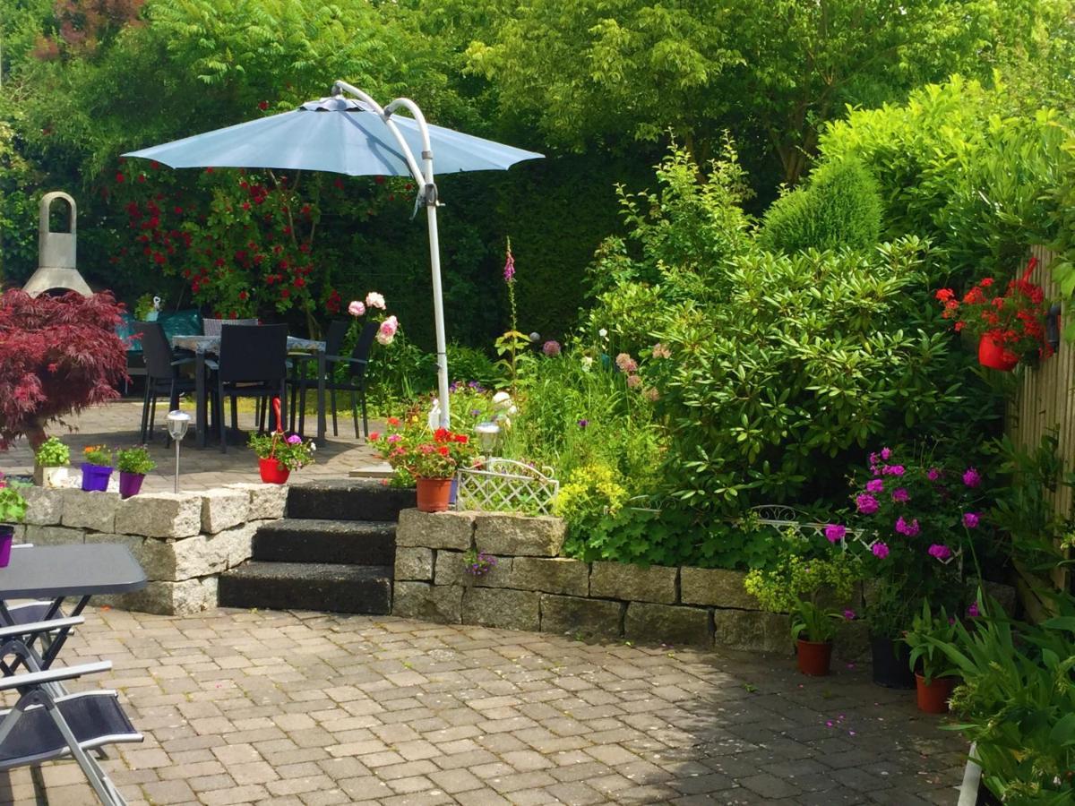 Hotel Garni Am Schaefersberg Niedernhausen Extérieur photo