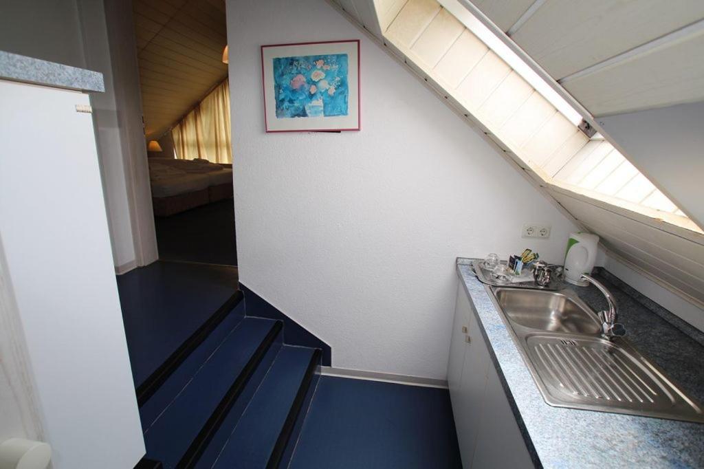 Hotel Garni Am Schaefersberg Niedernhausen Extérieur photo